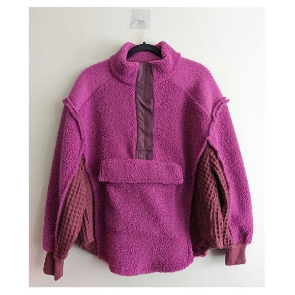 SOLD - BDG Kas Sherpa Mock Neck Fleece - Picture 5 of 10